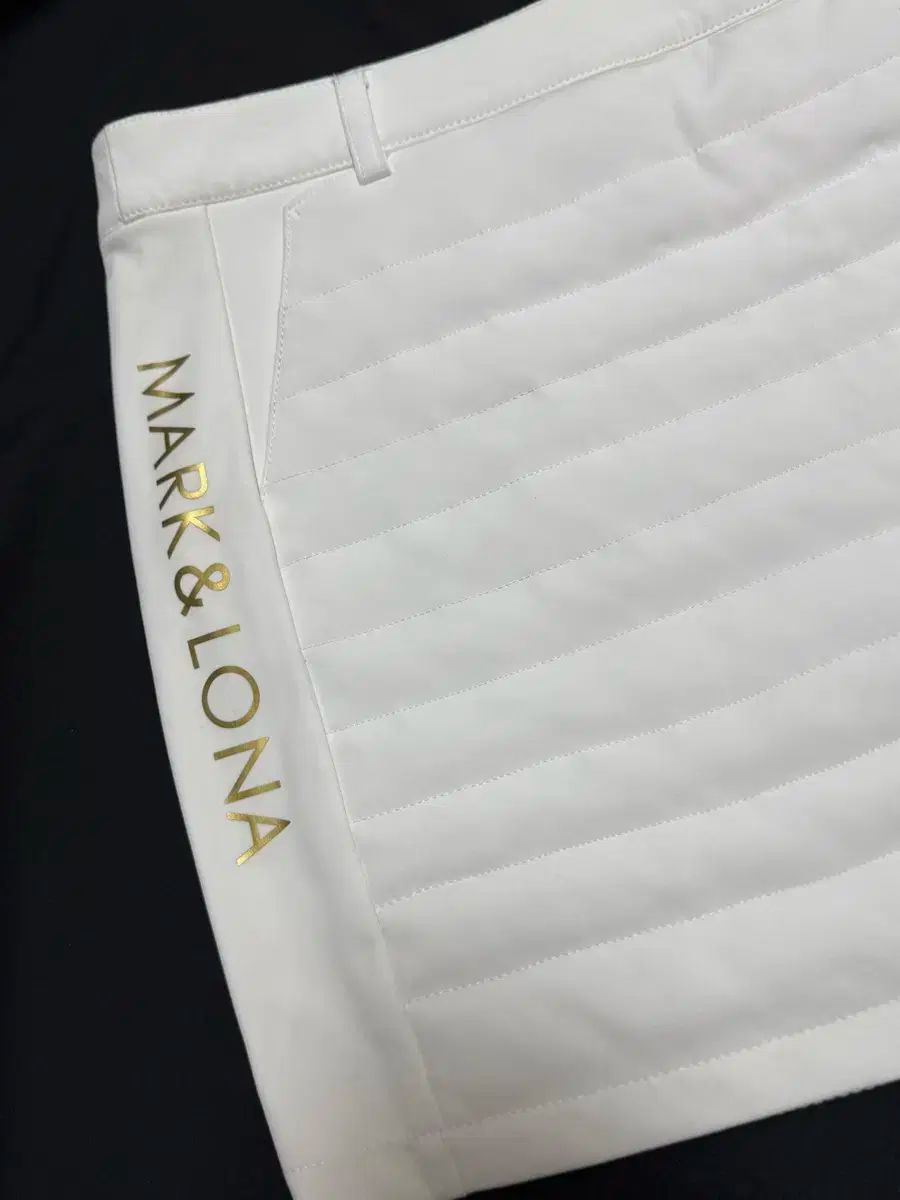 MARK - LONA マークアンドロナ キルティング ゴルフ スカート 白 LLC-HASEGAWATOSO_COM