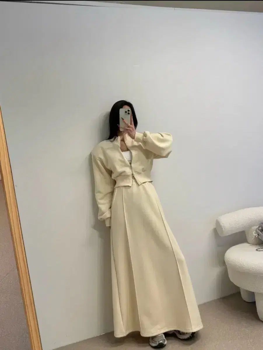 ラグジュアリー アンティークジェイ