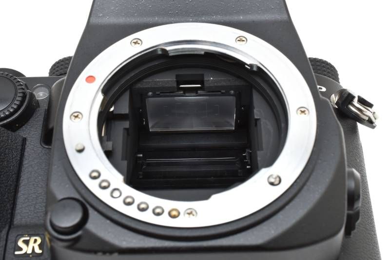 デジタル一眼レフカメラ