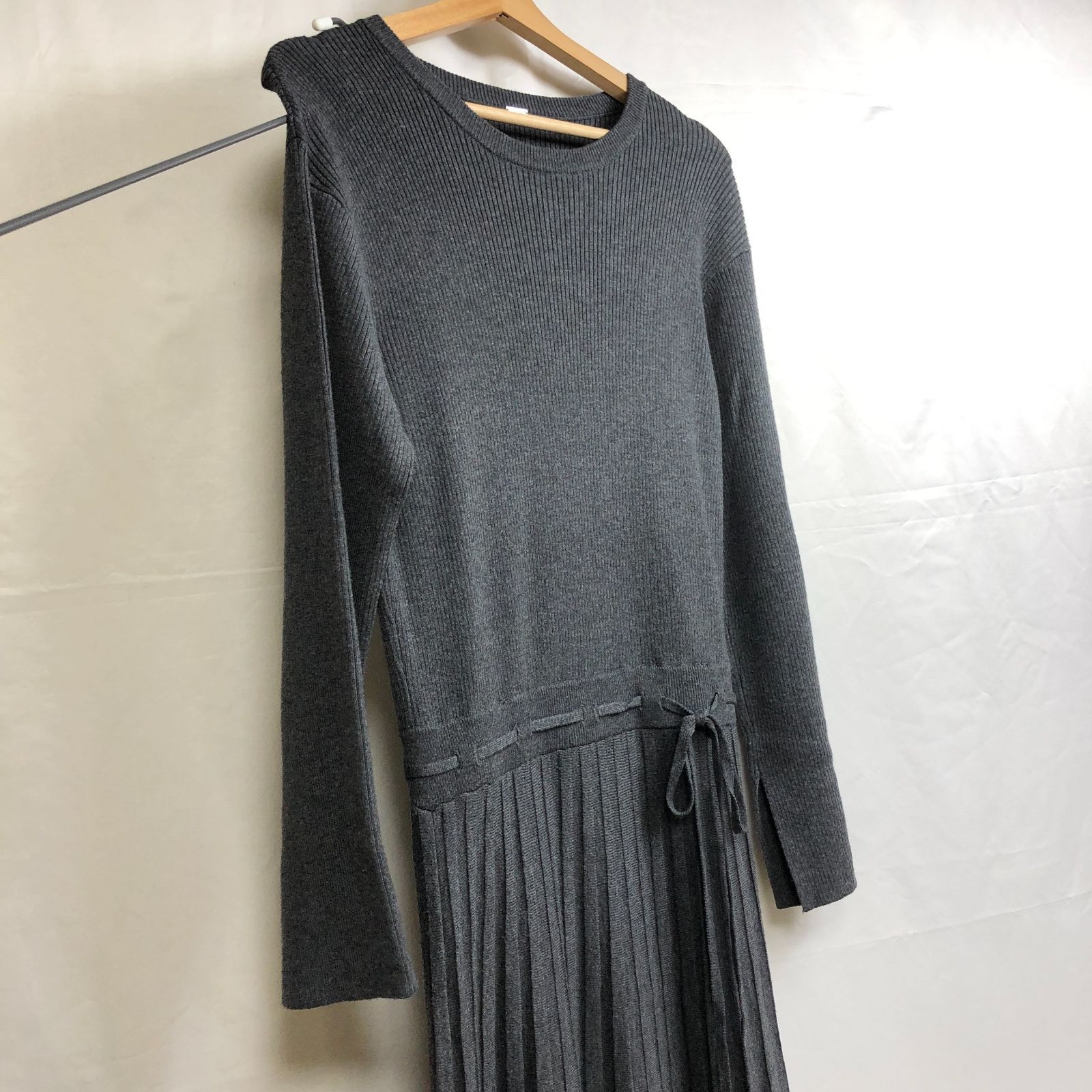 Mila Owen ミラオーウェン ニットワンピース グレー SGMT10-9407 BLACKFEMALETHERAPIST_ORG