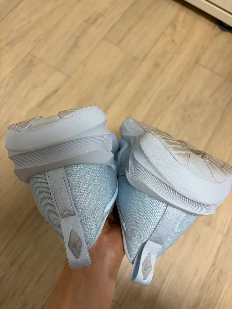 アシックス NOVALAST 5 235mm ライトショウ ライトブルー OLIVEOS_COM_TR