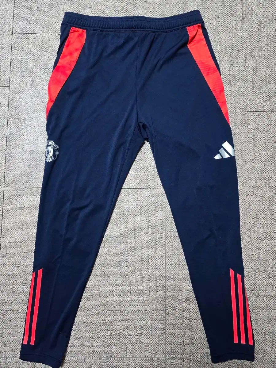 24-25 マンチェスター