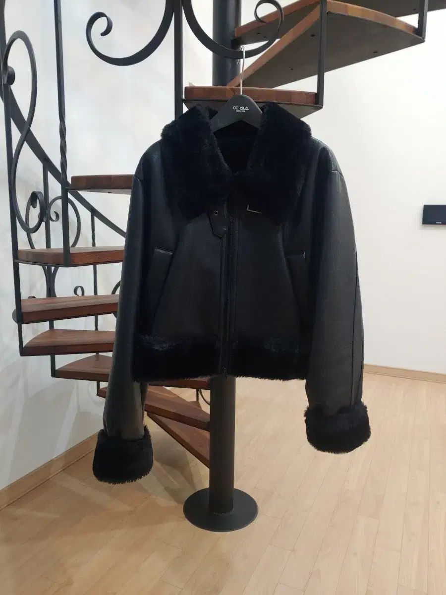 BOHEMSEO ボヘミアンソウル ブラック ファー クロップド ムートン ジャケット