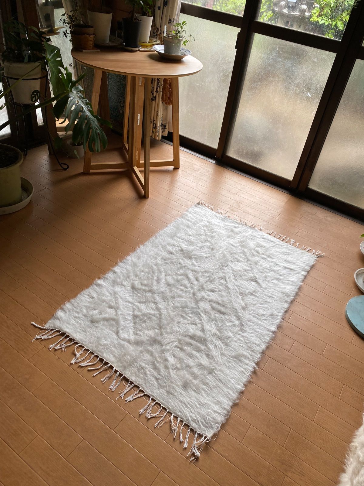 白い無地のバッタニイェお早めに とにかく便利で暖かい