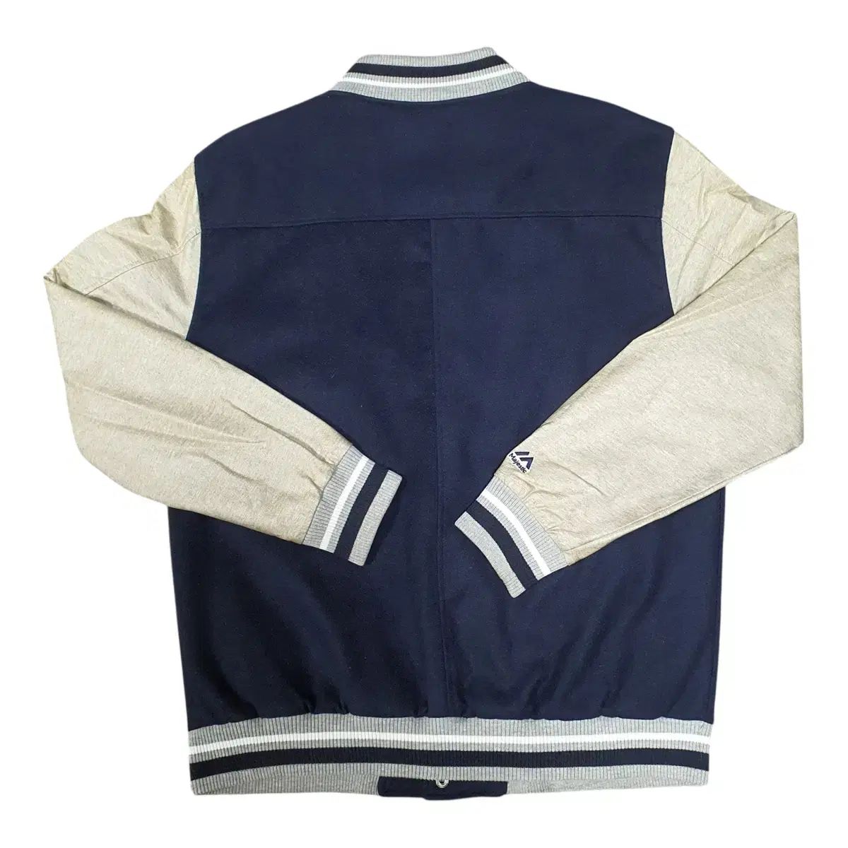 マジェスティック ベーシック スタジャン