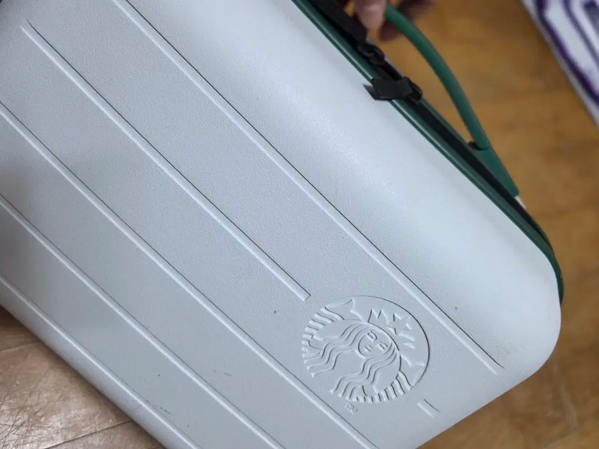 スターバックス アイス ラッドバッグ