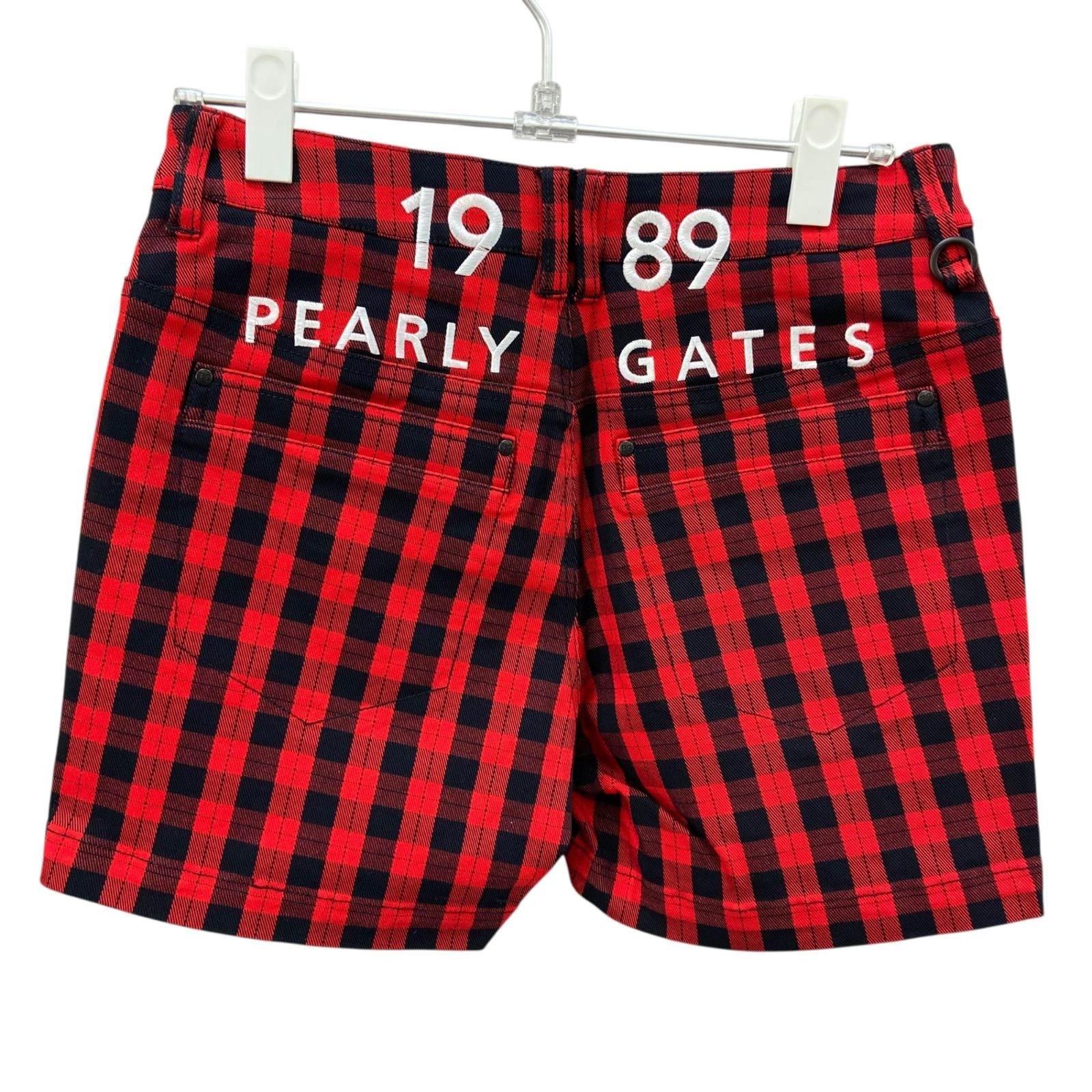 【新品タグ付】パーリーゲイツ赤黒チェック柄 ショートパンツ サイズ0 パーリーゲイツ レディース ゴルフウェア ショートパンツ 0 PEARLY