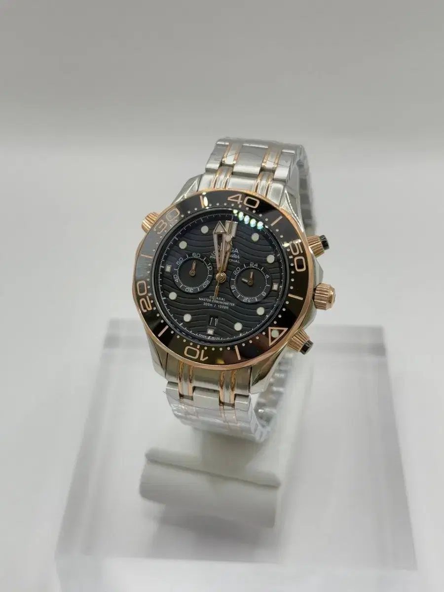 メンズ ブラックダイアル ローズコンビ時計