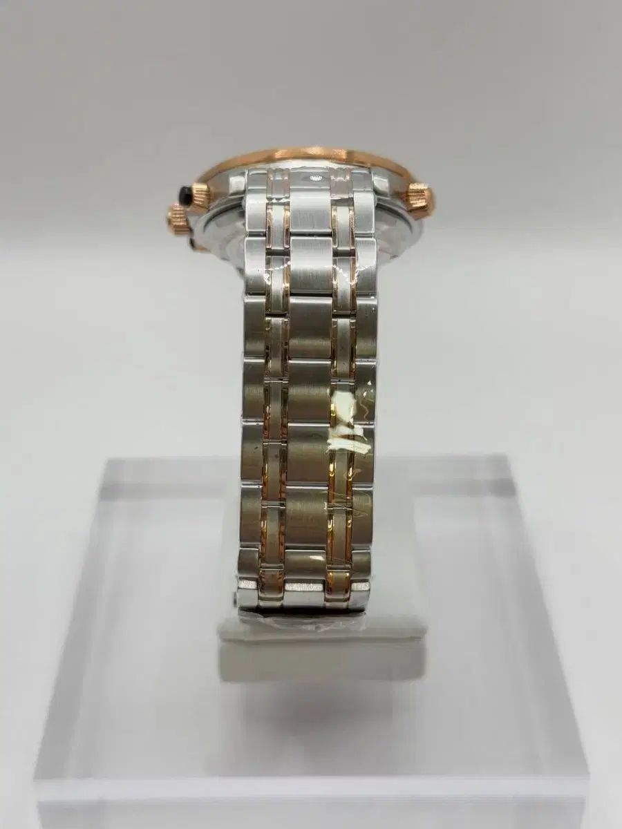 ローズコンビ時計