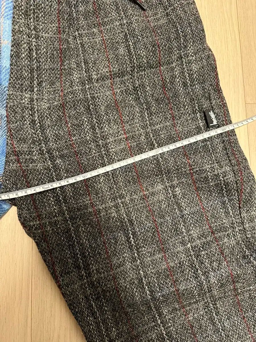 S ステューシー