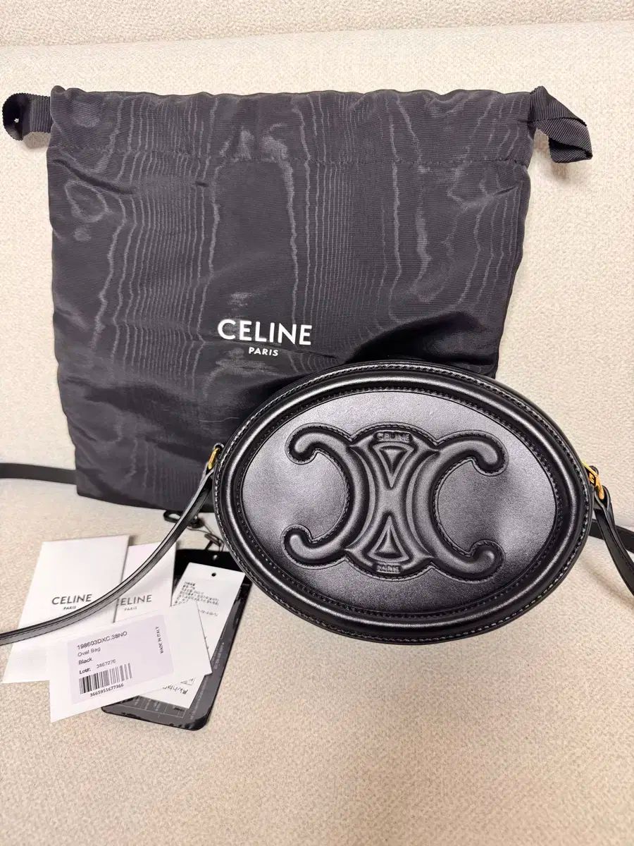 Celine トリオンフ オーヴァルパール large