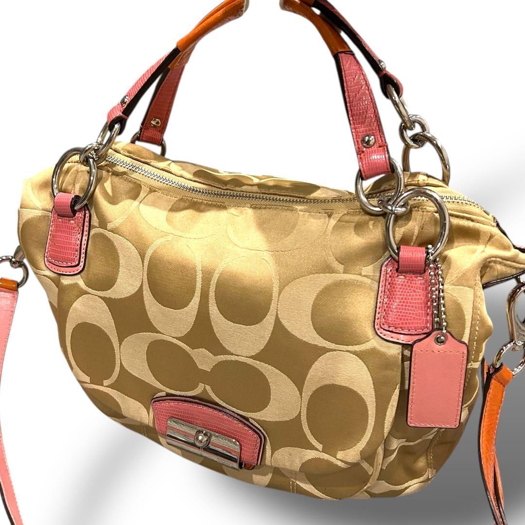 美品 COACH コーチ 2way ショルダーバッグ シグネチャー 大容量 A4
