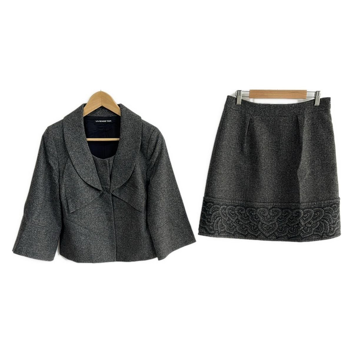 VIVIENNE TAM ヴィヴィアンタム スカートスーツ レディース - ダークグレー