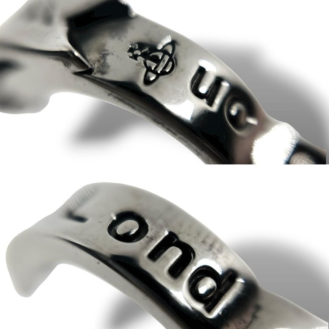 ヴィヴィアン ピアス