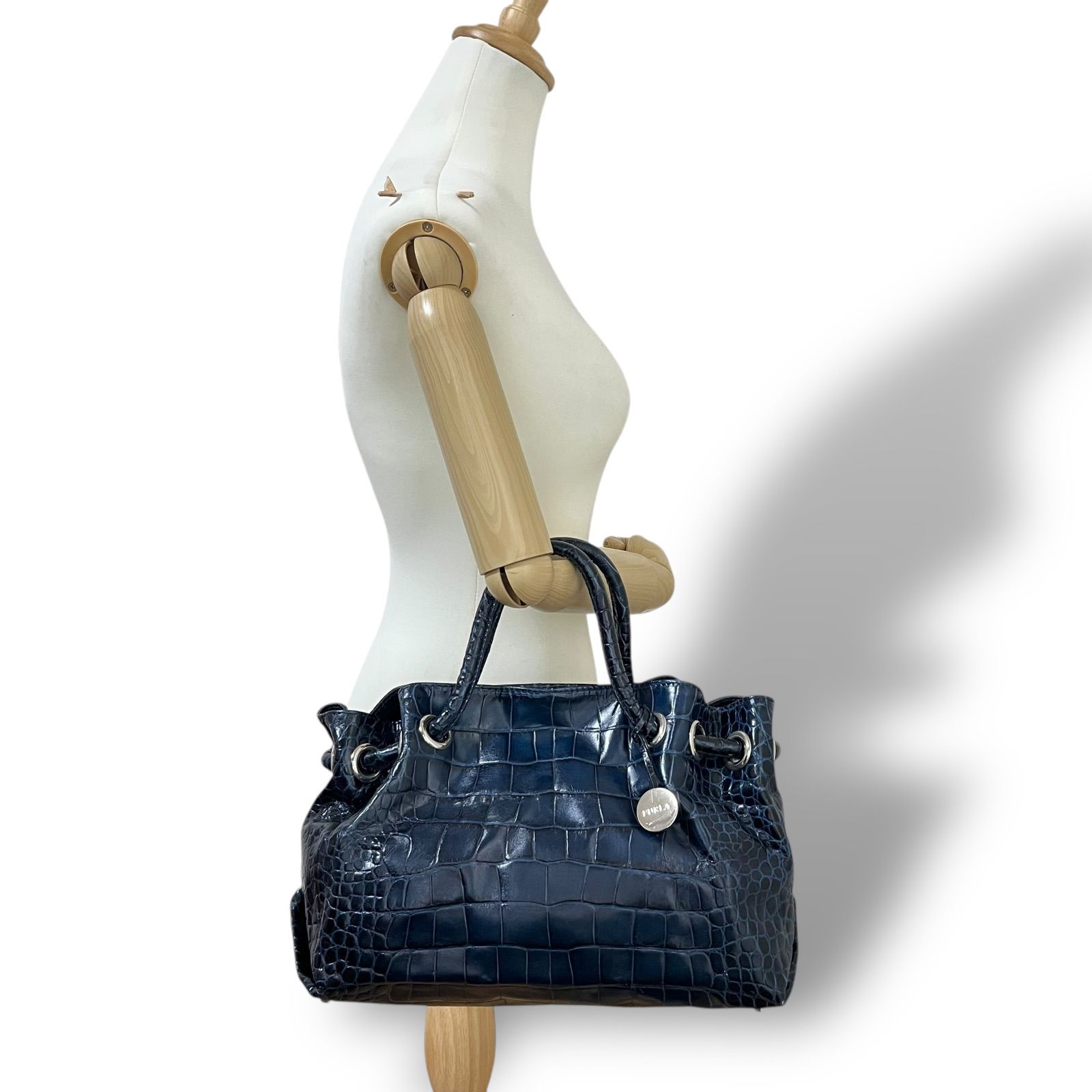 マグネットボタン開閉式 手提げ