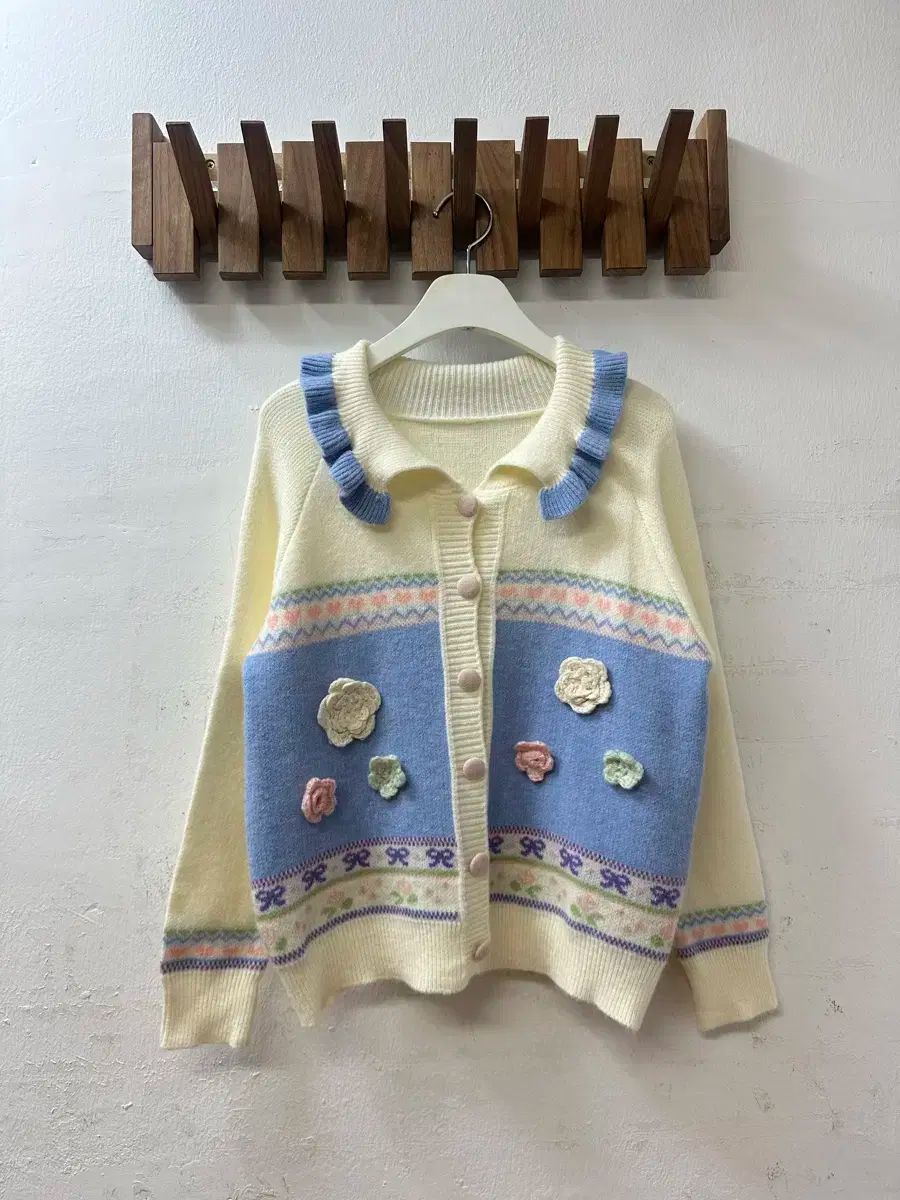 必須アイテム ニット 日本 ヴィンテージ フラワー クロシェ ディテール フリル カラ ニット カーディガン