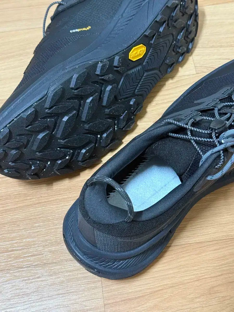  HOKA ONE ホカオネオネ トランスポート GTX ブラック 285 登山靴 トレッキングシューズ アウトドアシューズ