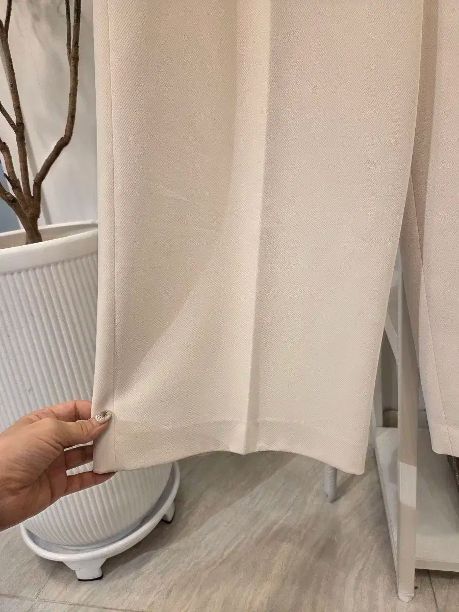 モジョエスピン アイボリー