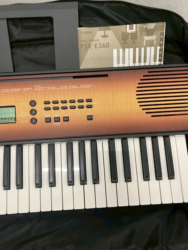 PSR-E360 電子キーボード