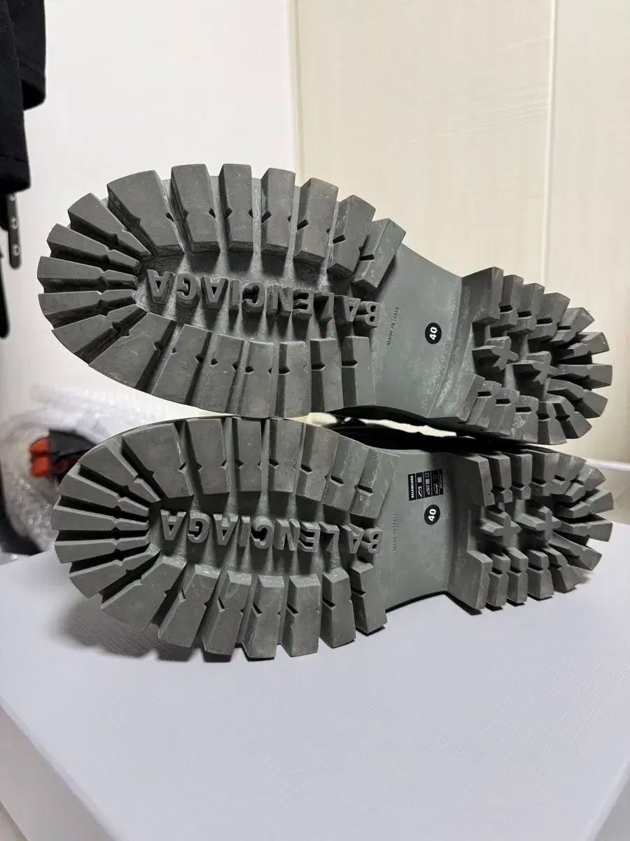 ストライク ブーツ