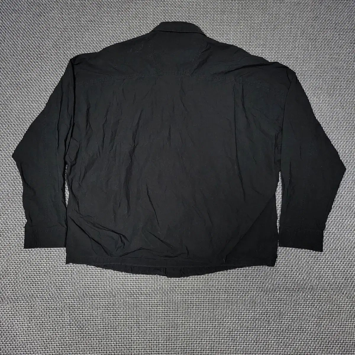 シャーリング シャツ