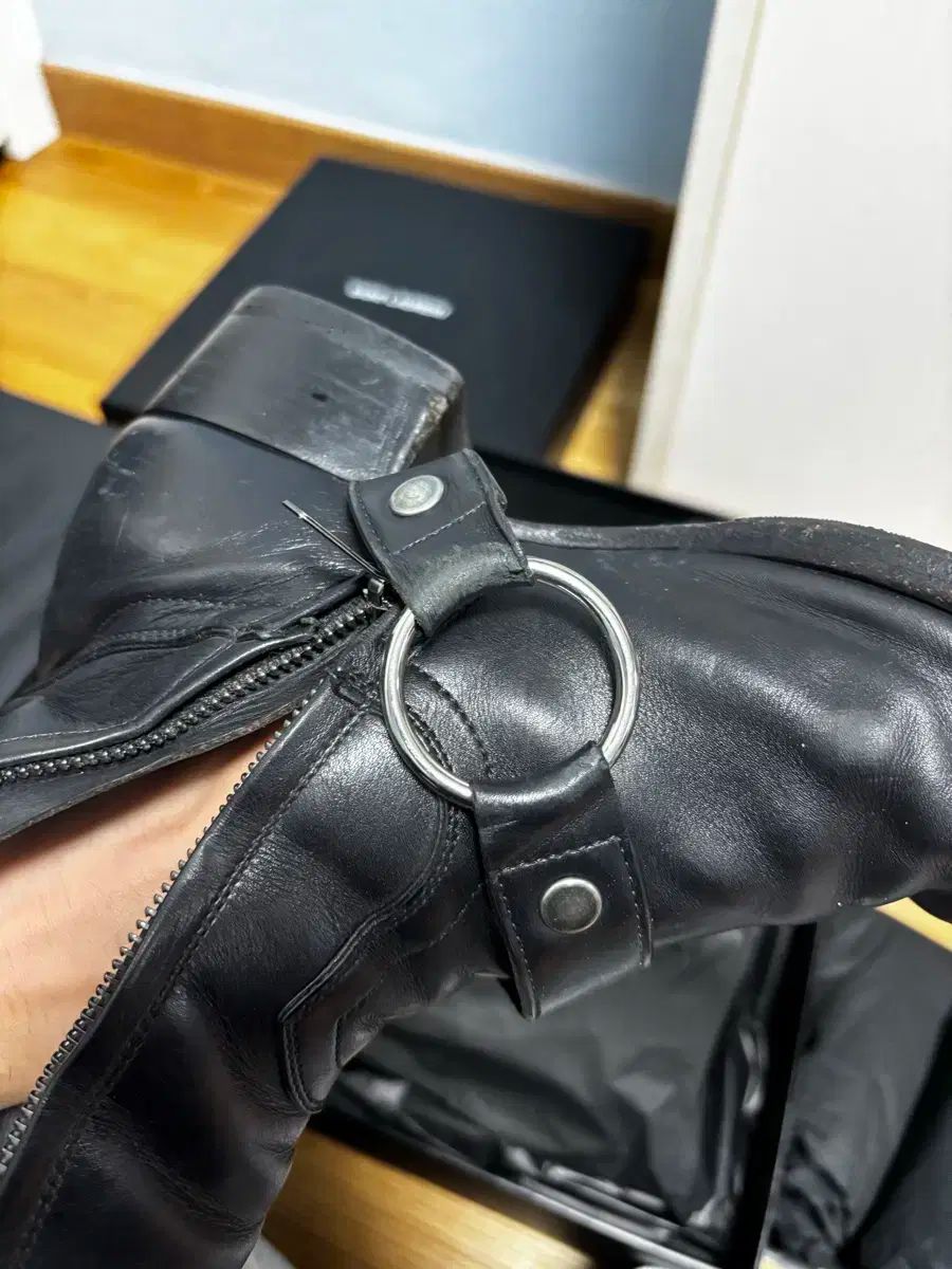 ハーネス ブーツ