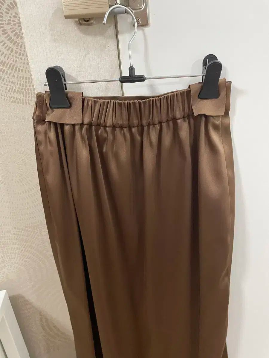 ロング丈スカート ブラウン