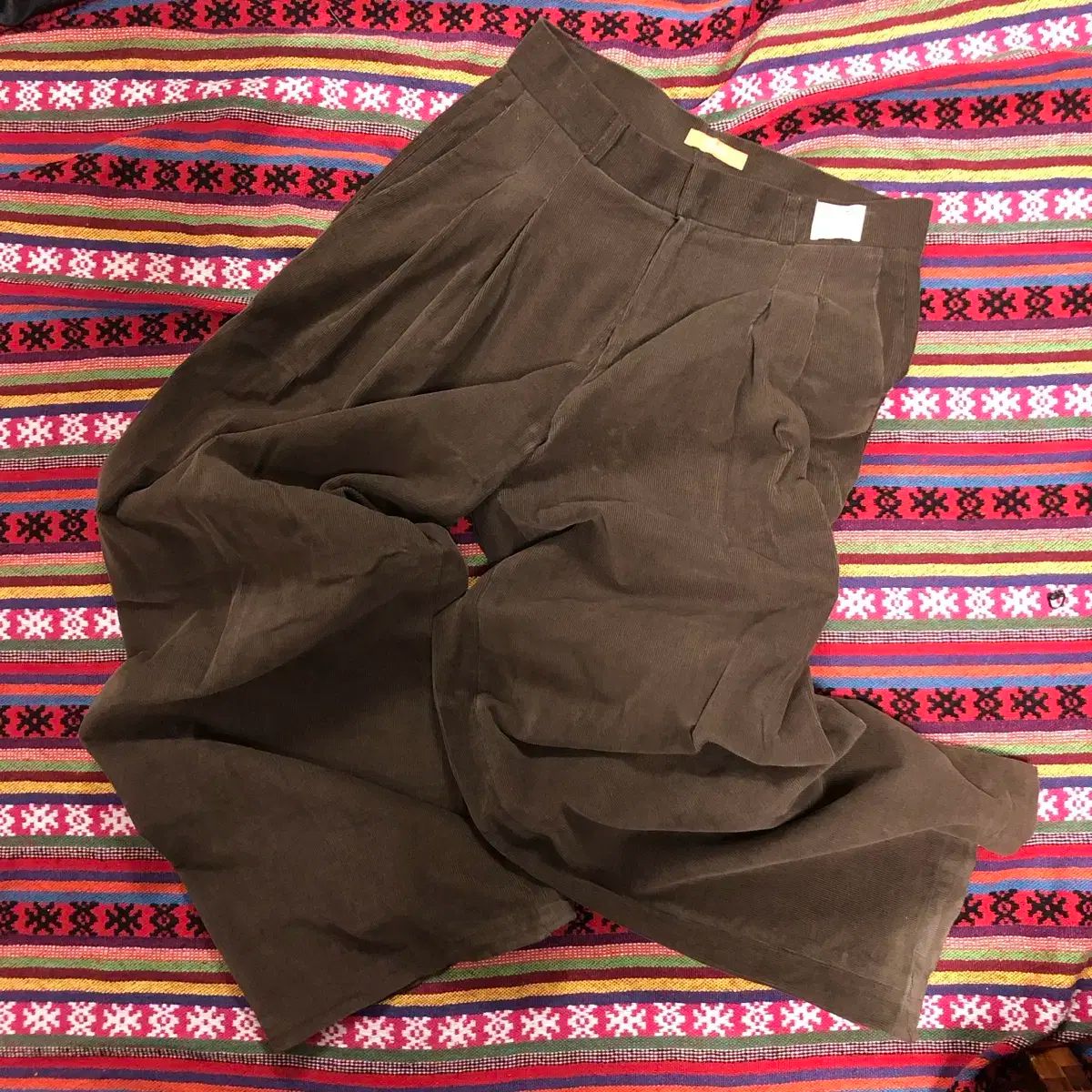 シヌーン コーデュロイ パンツ ブラウン