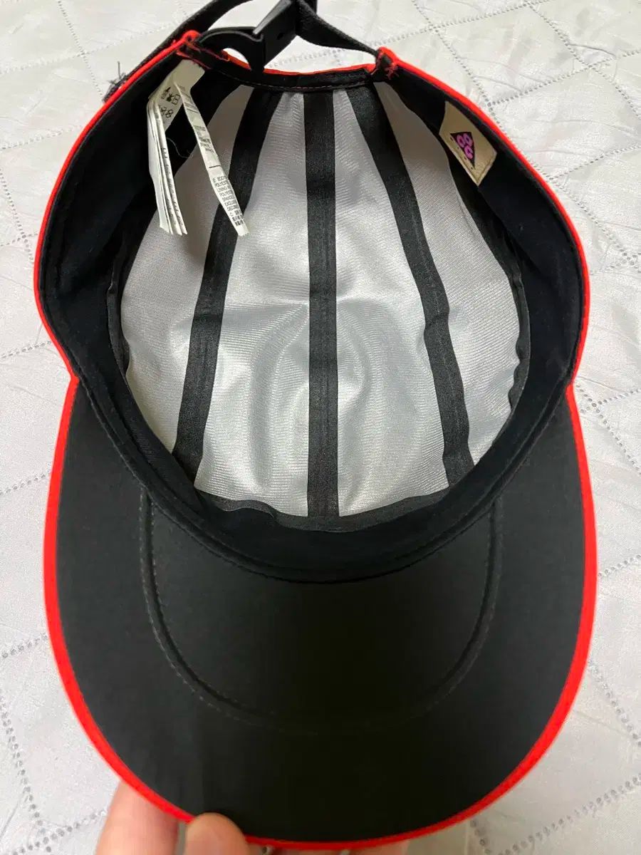 ナイキ ACG テイルウィンド キャップ ハバネロ レッド