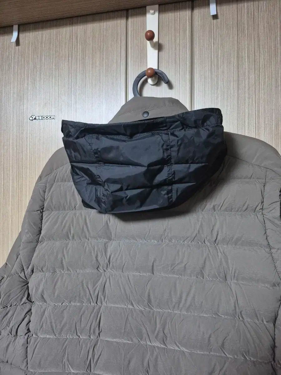 【人気急上昇】 DKNY ゴルフ グースダウン ダウン L