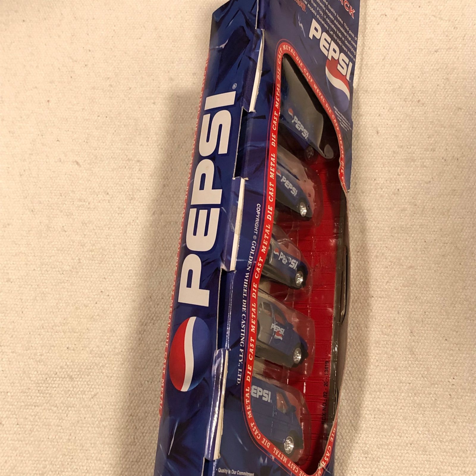 ミニカー ペプシ