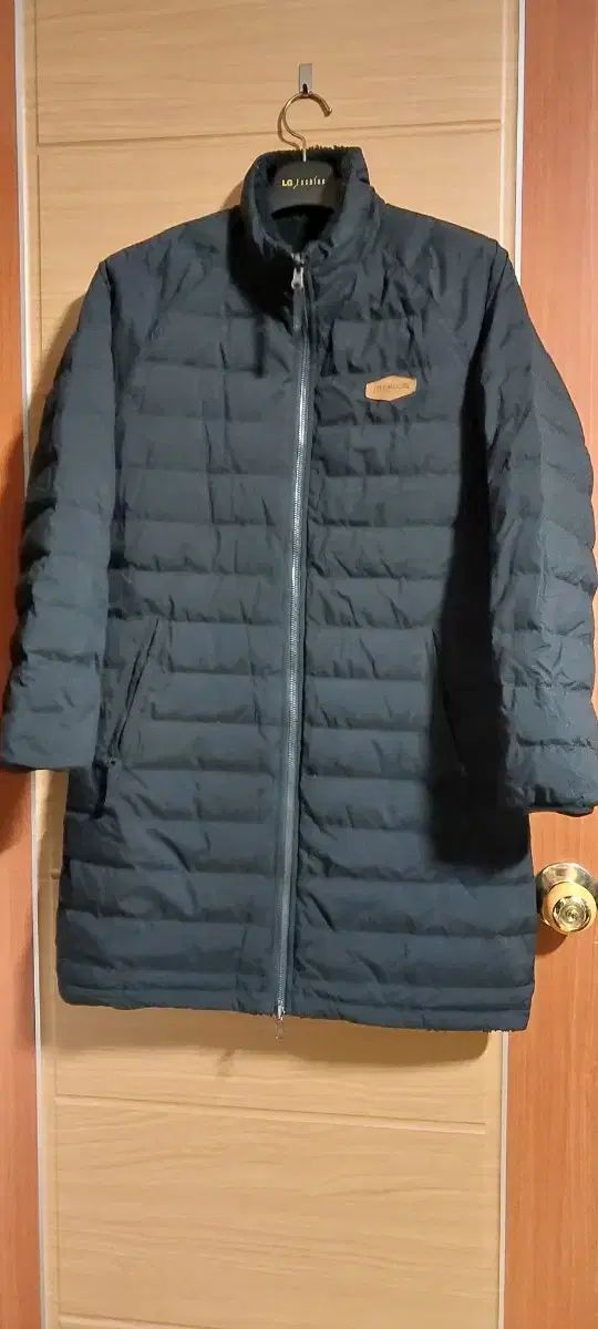 トゥルーレリジョン リバーシブル ダウン コート 100