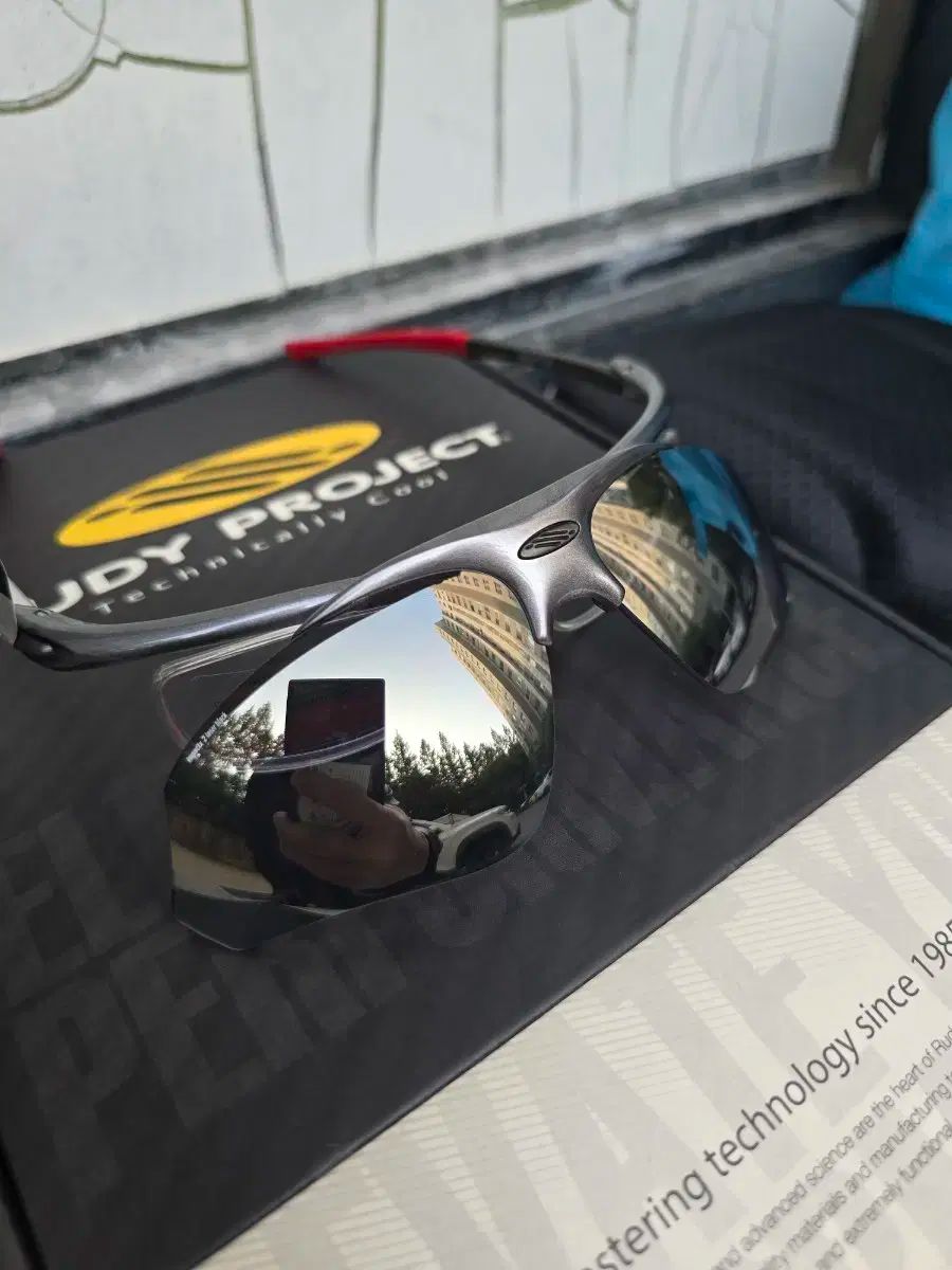 フリップUP 変色