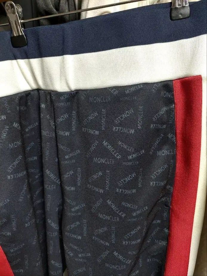 トラック パンツ