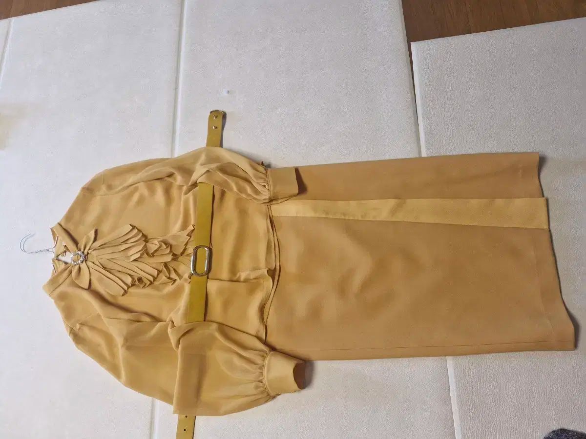 MOJO.S.PHINE モジョエスピン