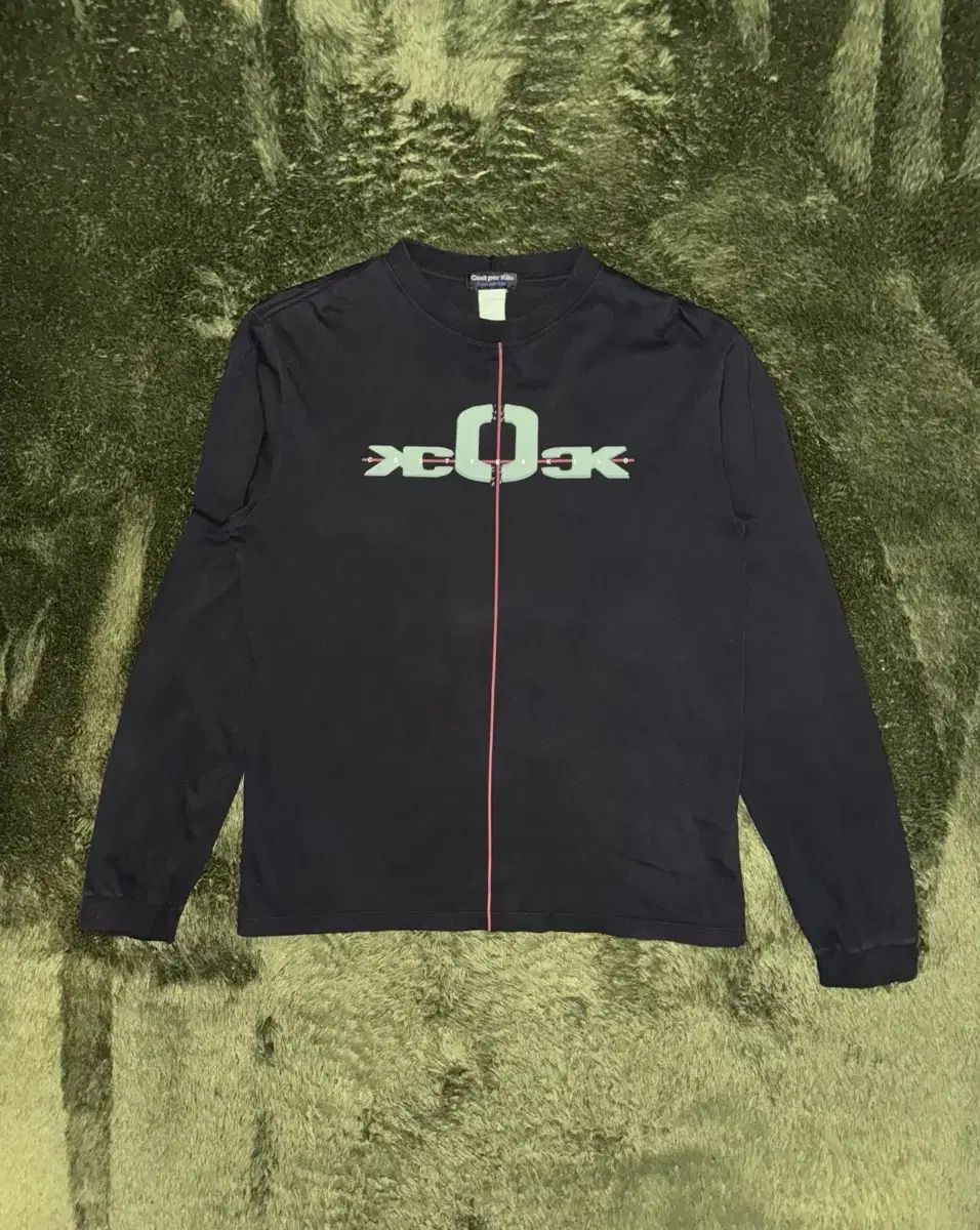 XL コースト ファー キロ クラック ロゴ プリント ルーズ フィット ロングスリーブ Tシャツ ブラック