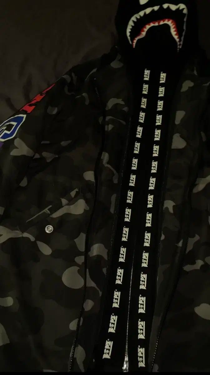 A BATHING APE シャーク フード カモ ジャケット WWW_KANDAIZUMI_COM