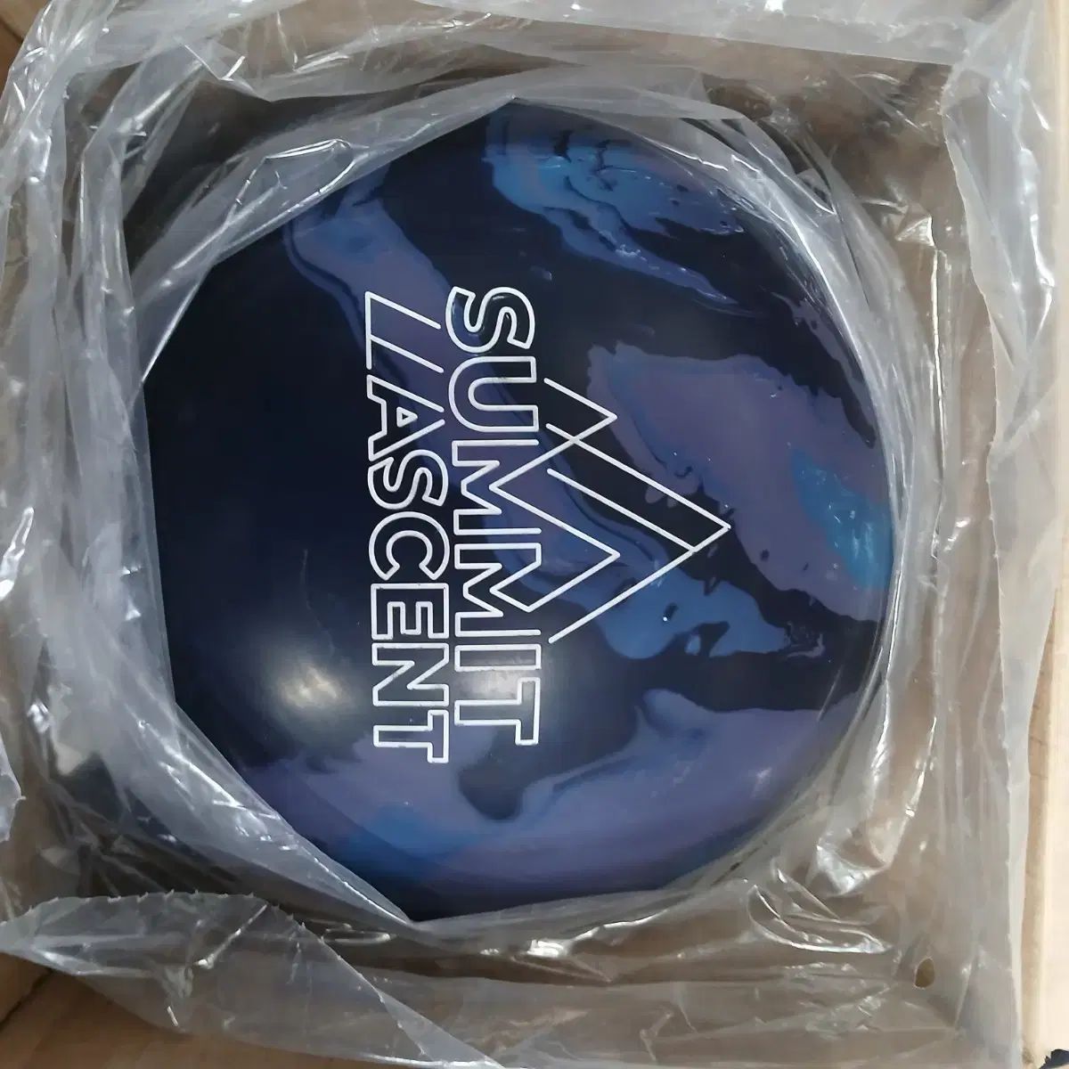 ストーム サミット アセント 14パウンド ボーリング 公式球