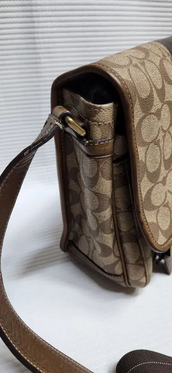 COACH コーチ シグネチャー柄 クロス DECORATOM_COM_BR