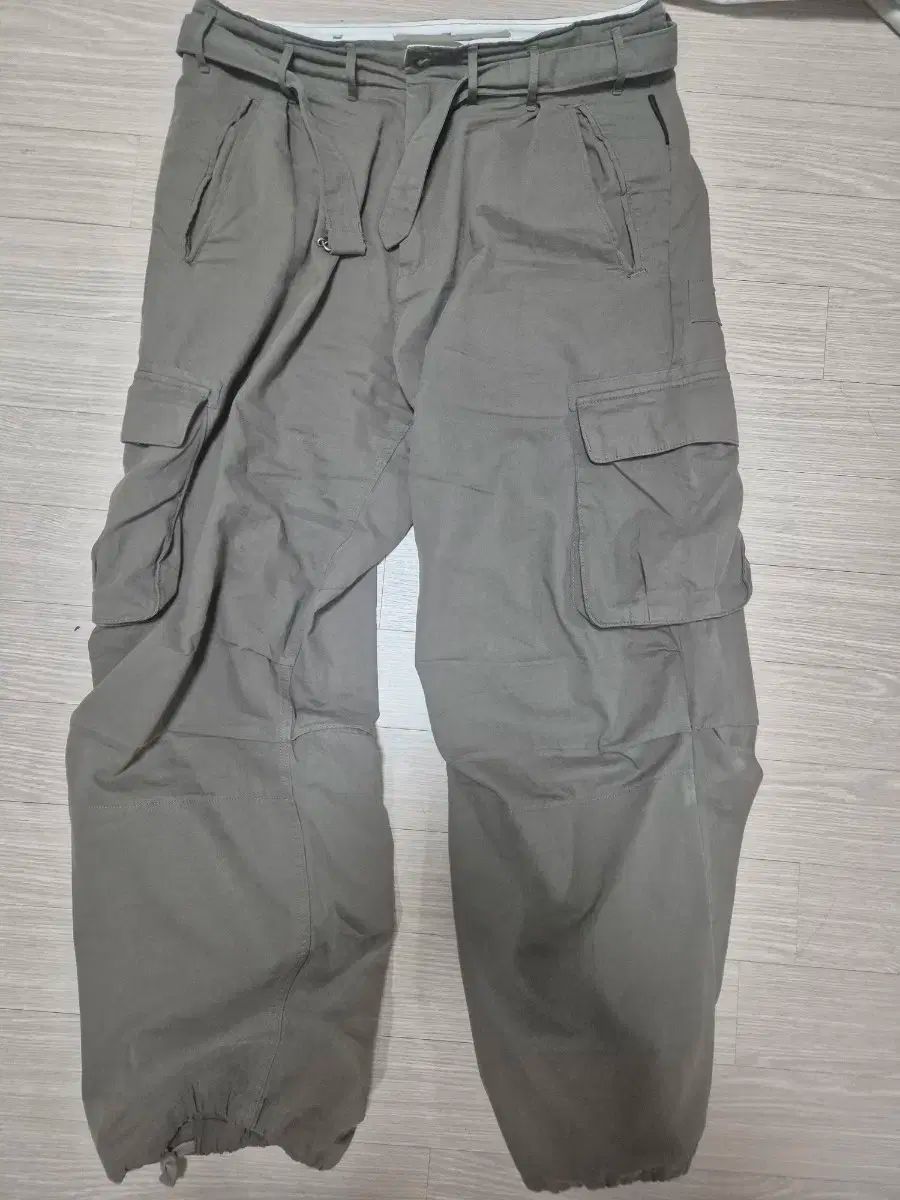 ポリテル ベルト付き カーゴ オリーブ