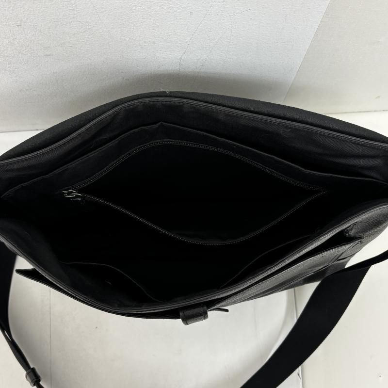 コーチ coach レザー メッセンジャー ショルダーバッグ ブラック A4