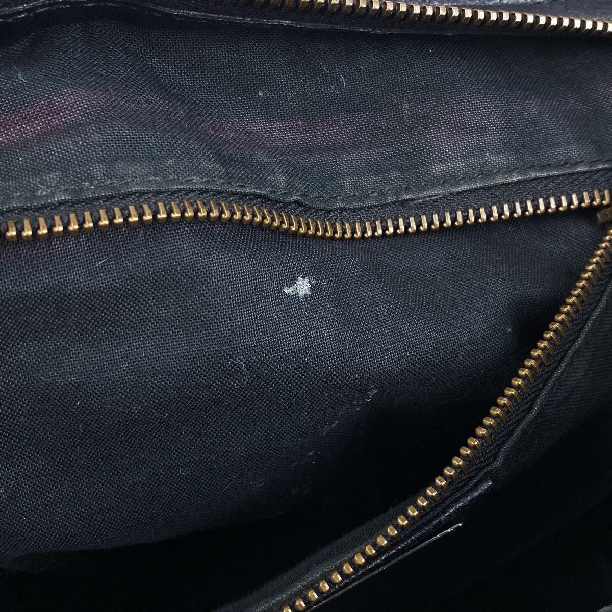 レザー ブラック