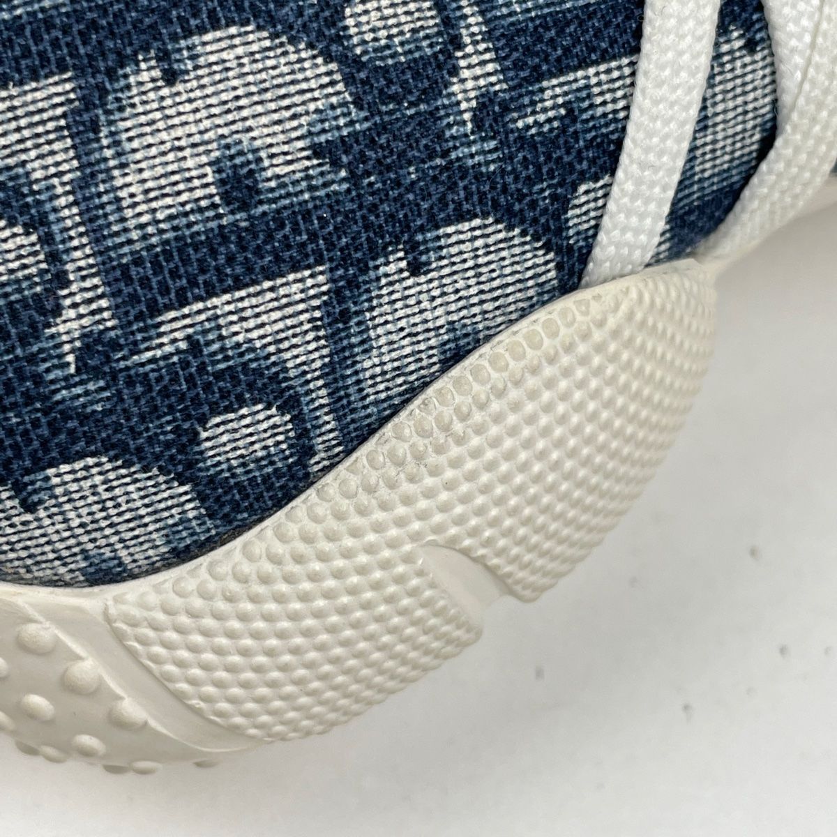 スニーカー トロッター柄