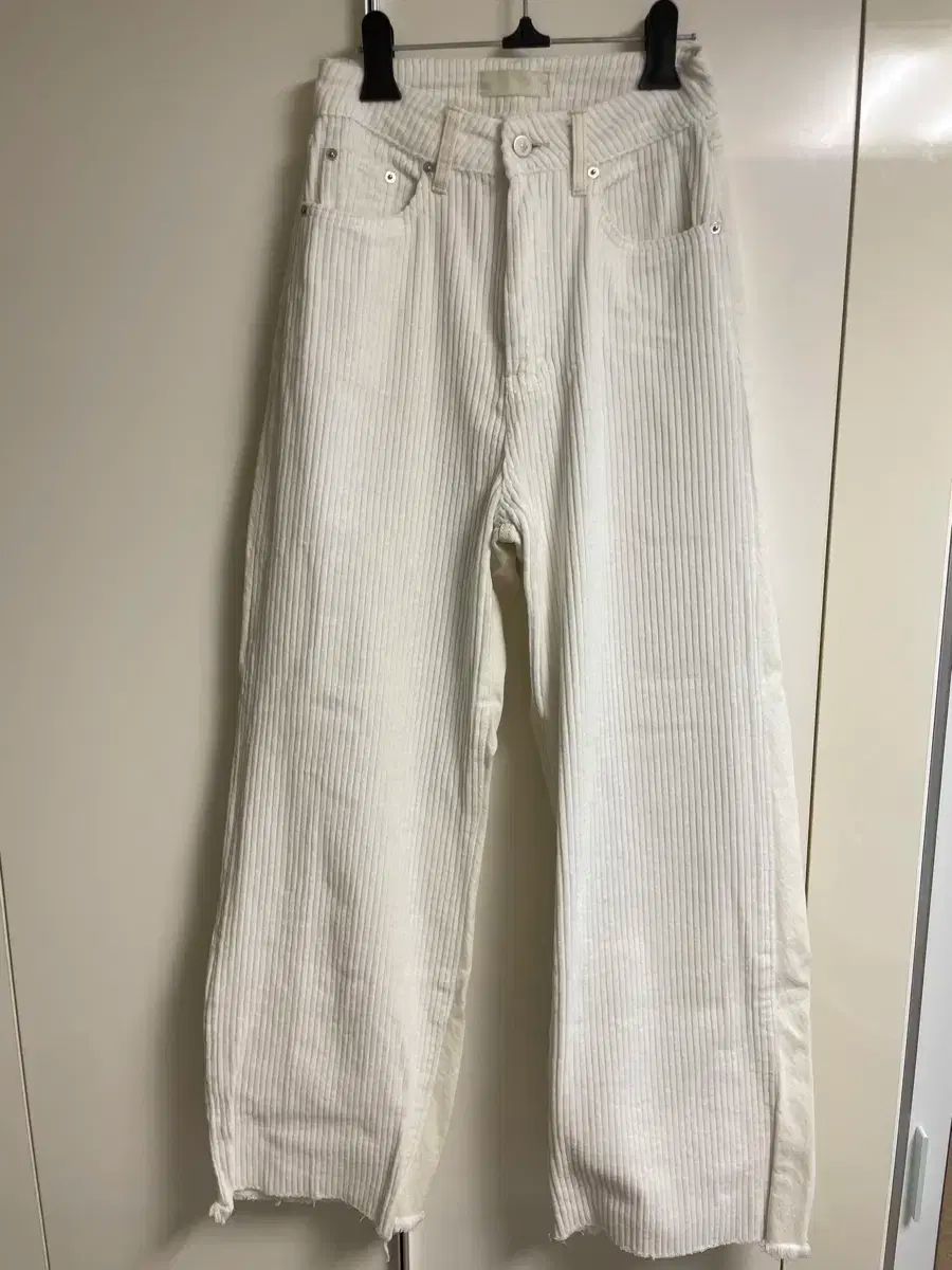 THE ILMA ツートン コーデュロイ デニム パンツ