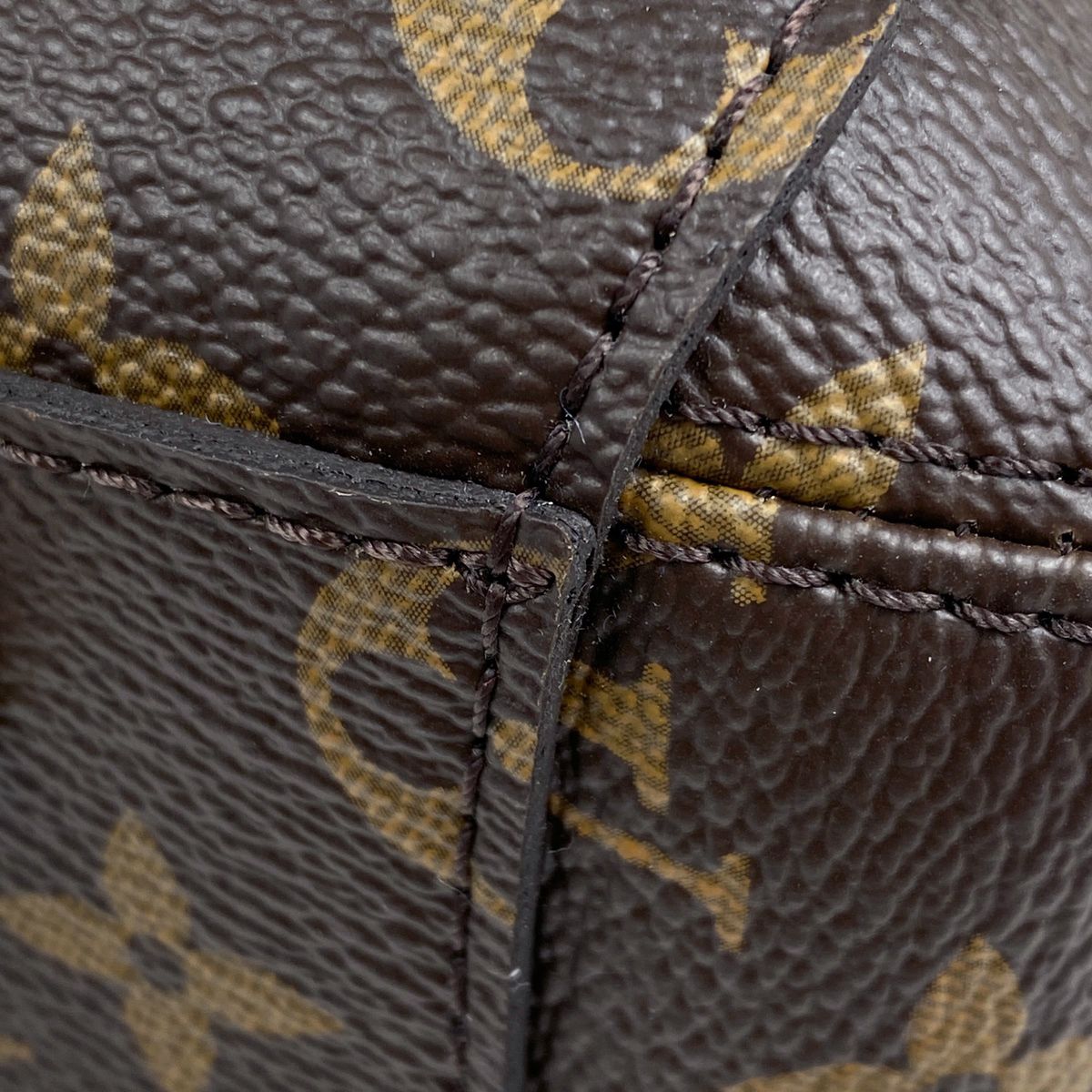 ショルダーバッグ