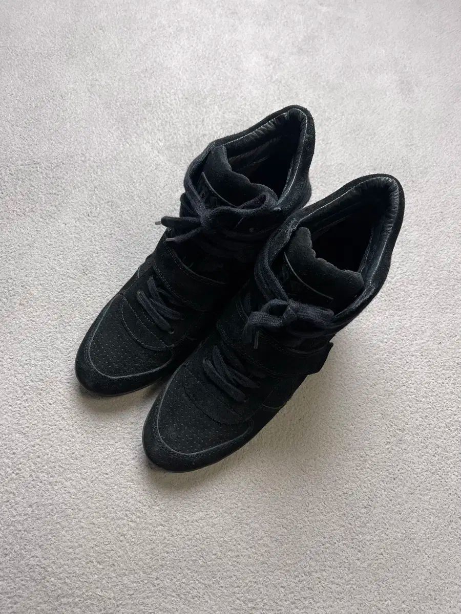 39 ASH ウェッジ スニーカー ヒール-250