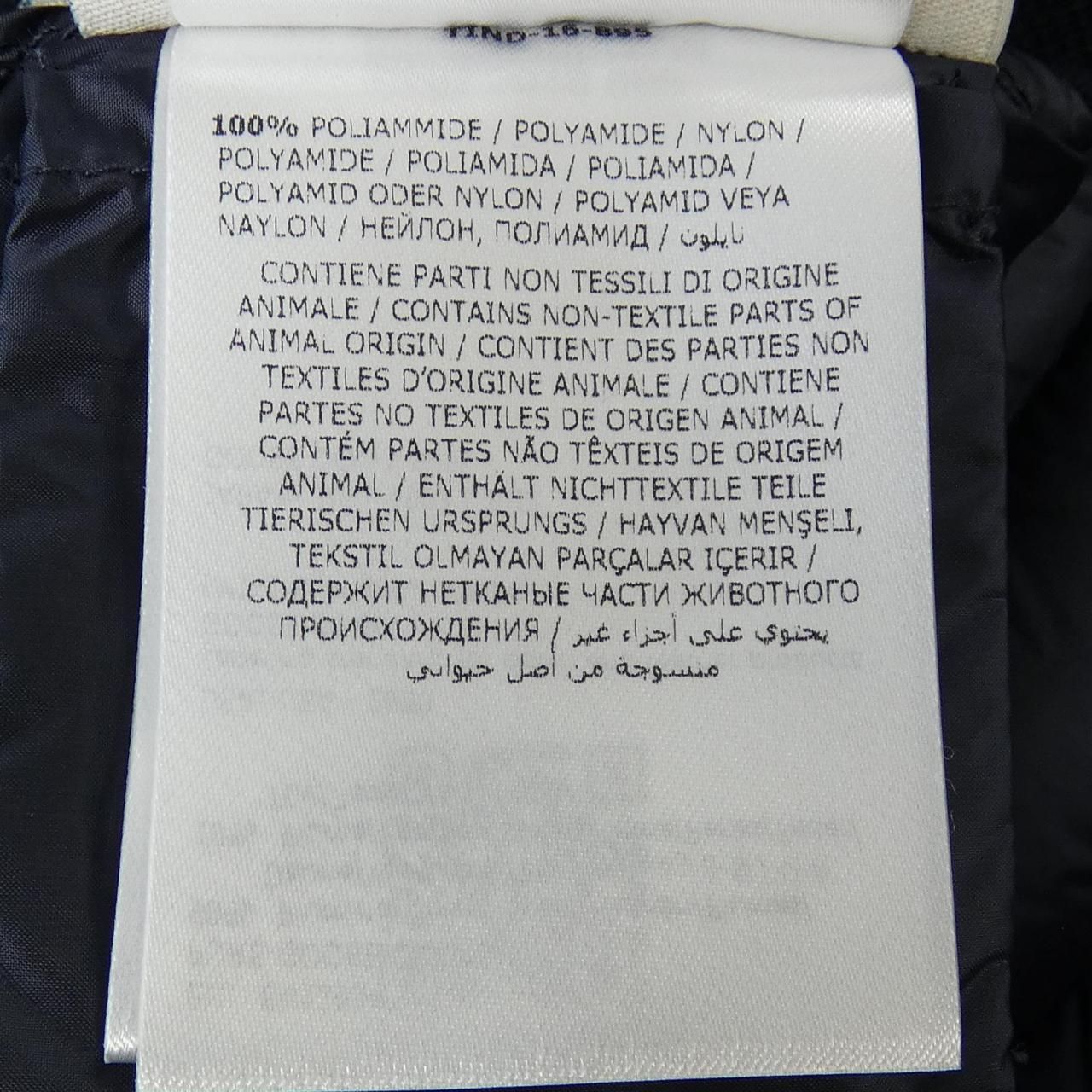 10939472200 ダウンジャケット