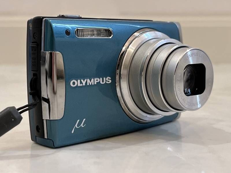 オリンパス　デジタルカメラ　u1060 デジカメ　ブルー　青　OLYMPUS ミュー1060 OLYMPUS μ 1060 デジカメ コンパクトデジタルカメラ