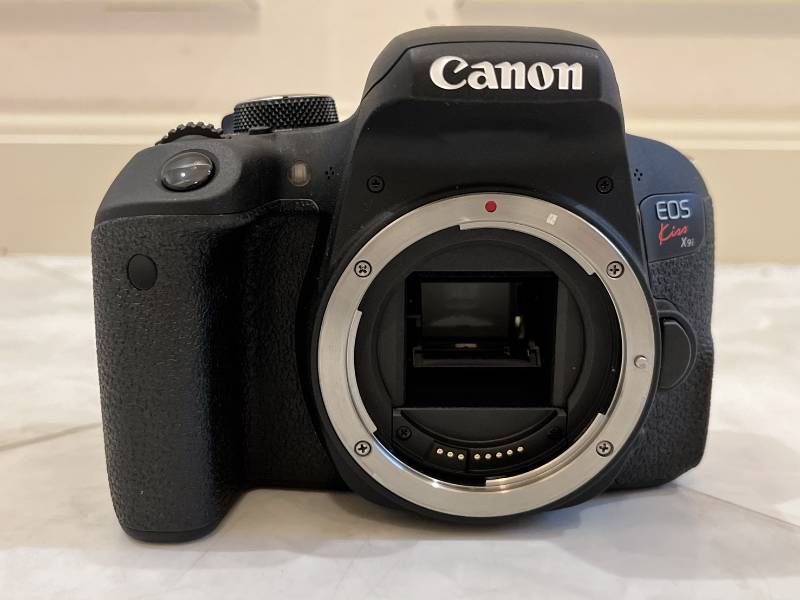 Canon EOS kiss X 9 i ダブルズームキット デジタル一眼レフカメラ