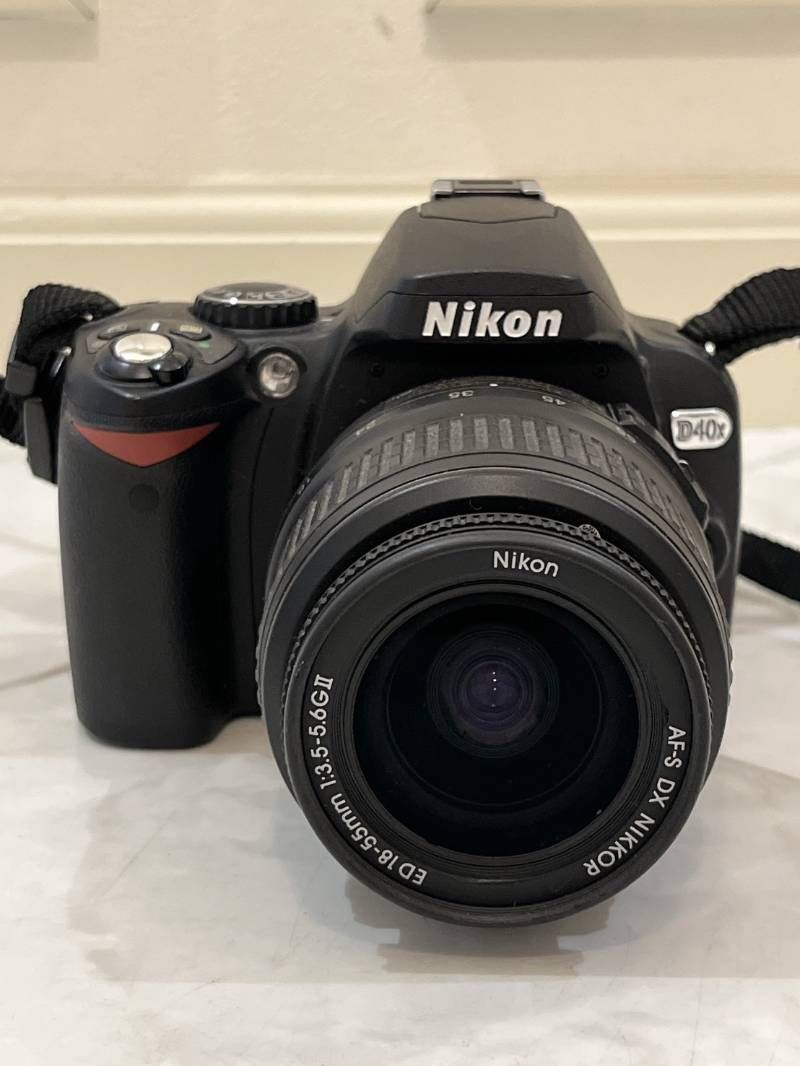 Nikon D40X デジタル一眼レフ 18-55mmレンズ Nikon D40X デジタル一眼
